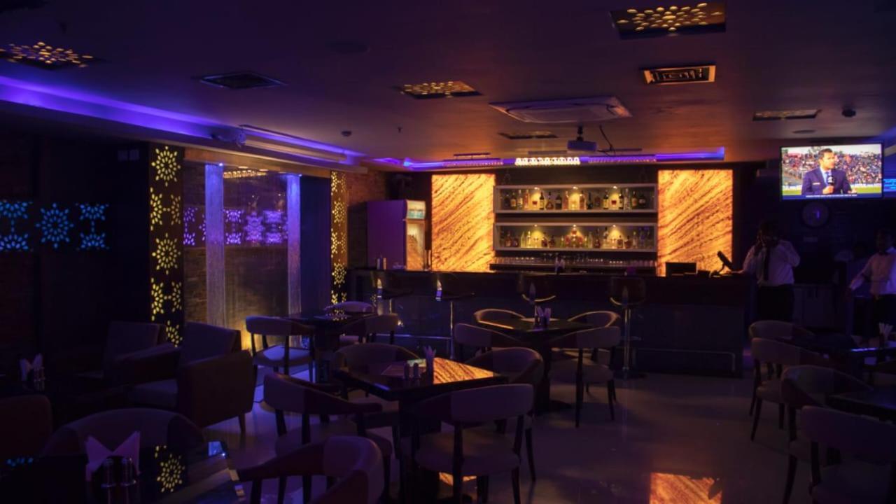 Hotel Srr Grand Chennai Exterior photo