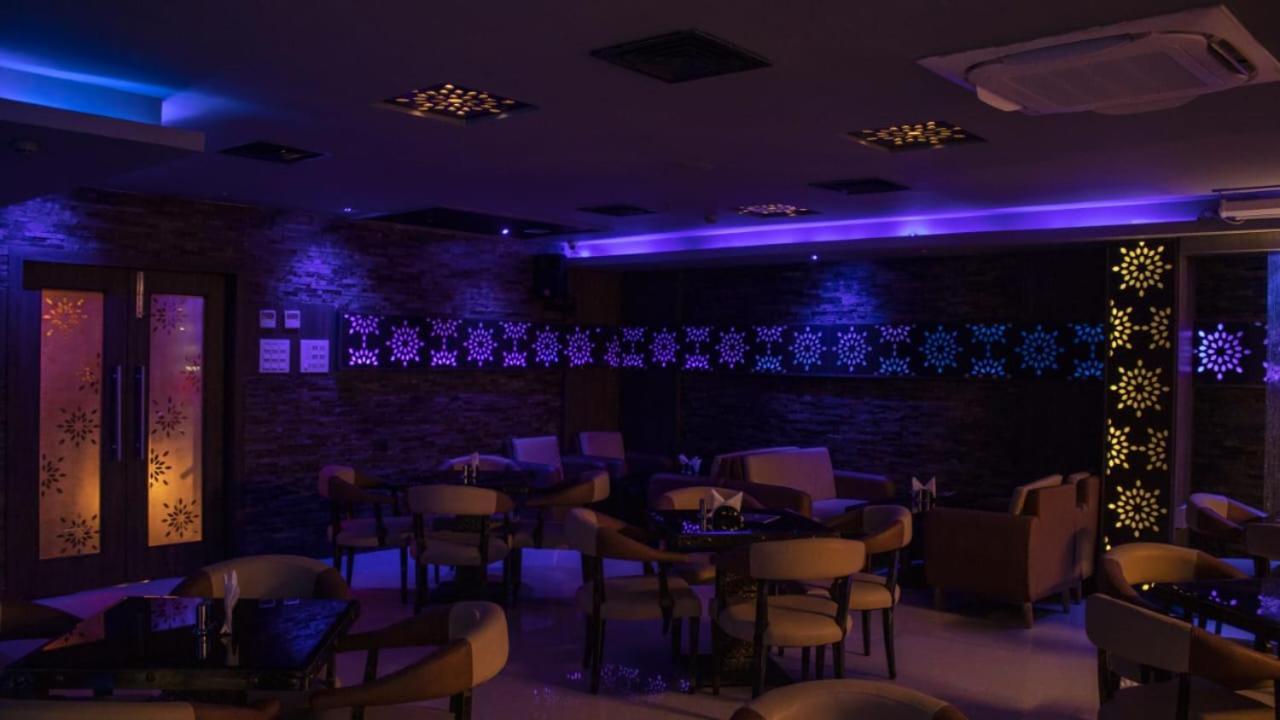 Hotel Srr Grand Chennai Exterior photo