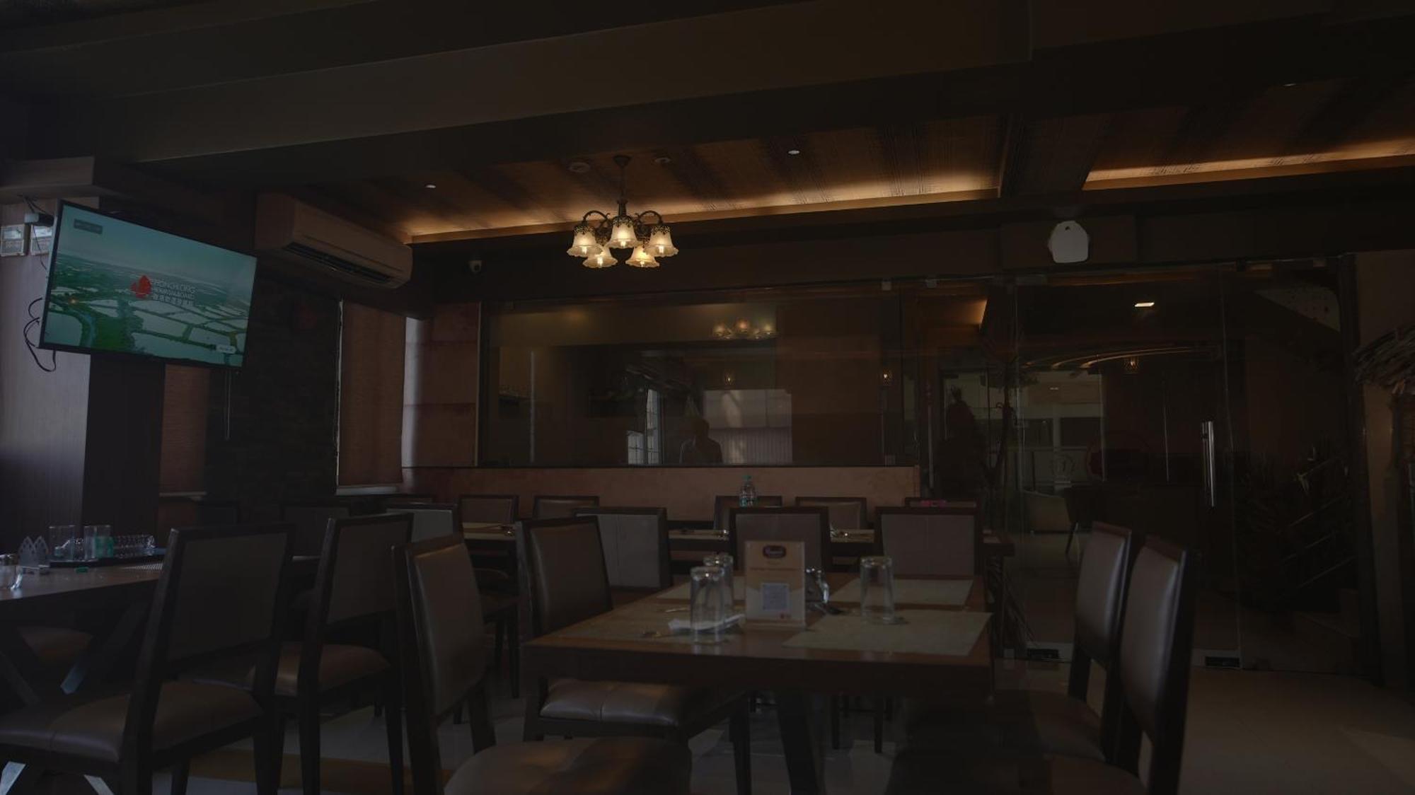 Hotel Srr Grand Chennai Exterior photo